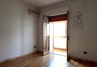 Appartamento in vendita a Aci Catena in Via Vittorio Emanuele, 94