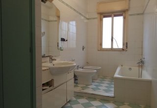 Appartamento in vendita a Villabate in Via Catania, 1