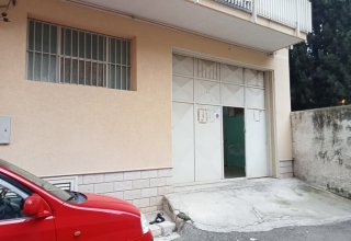 Magazzino in vendita a Villabate in Via Leonardo Sciascia, 1