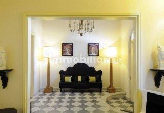 Villini a schiera in vendita a Viareggio in Via Giuseppe Verdi, 20