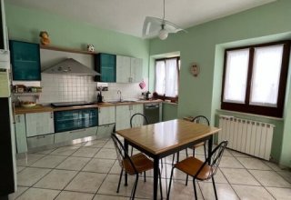 Rustico / Casale in vendita a Montecosaro