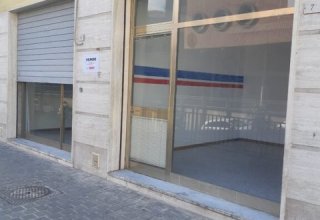 Negozio in vendita a Civitanova Marche in Via Adriano Cecchetti, 53