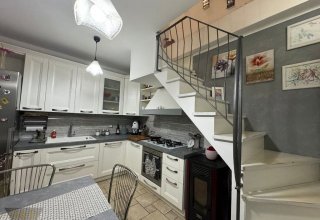 Appartamento in vendita a Poggibonsi in Via Caterina Franzesi, 2