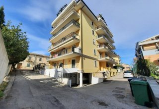 Appartamento in vendita a Vasto in Via Catone, 1