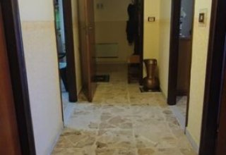 Appartamento in vendita a Valverde in Via dei Portici, 1