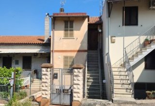 Appartamento in vendita a Ferentino in Via Ambrogio Pettorini, 38