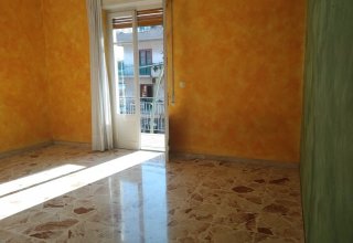 Appartamento in vendita a Valverde in Via Vincenzo Bellini, 1