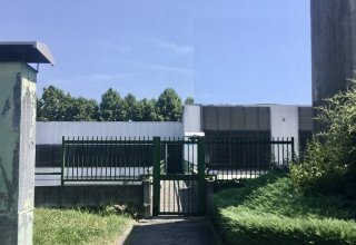 Magazzino in vendita a Collegno in Via Rosa Luxemburg, 1